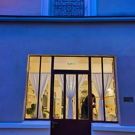 30m2 In The Heart Of Париж