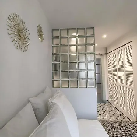 30m2 In The Heart Of Апартаменты