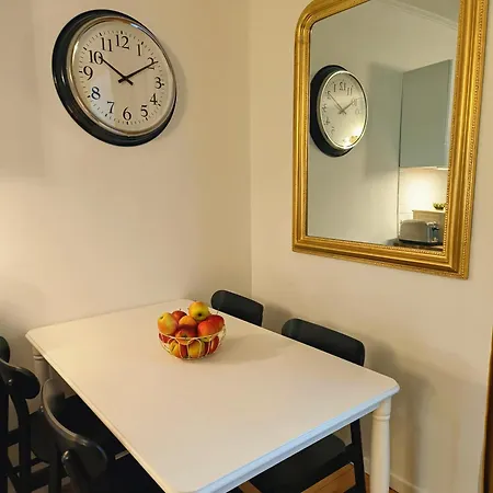 30m2 In The Heart Of * Parigi