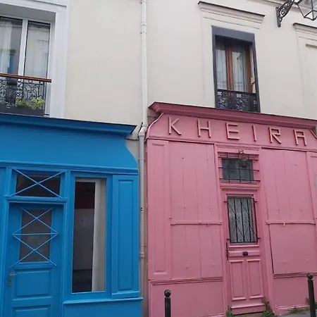 30m2 In The Heart Of * Parigi